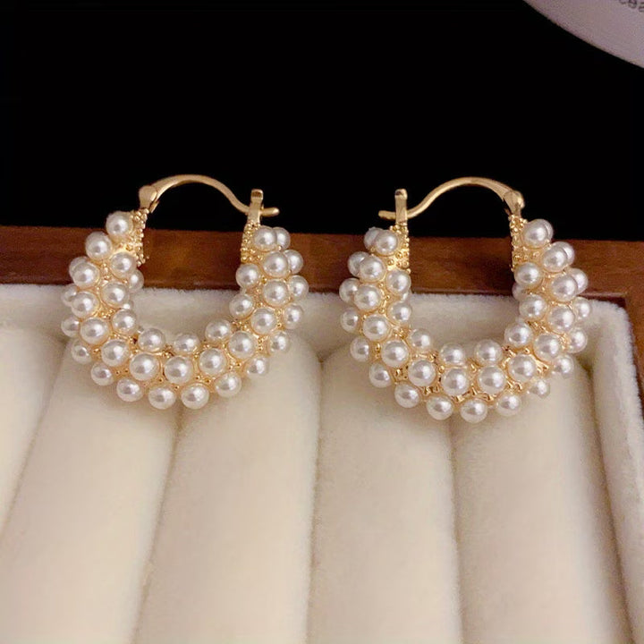 Brincos de Argola com Pérola em Camadas