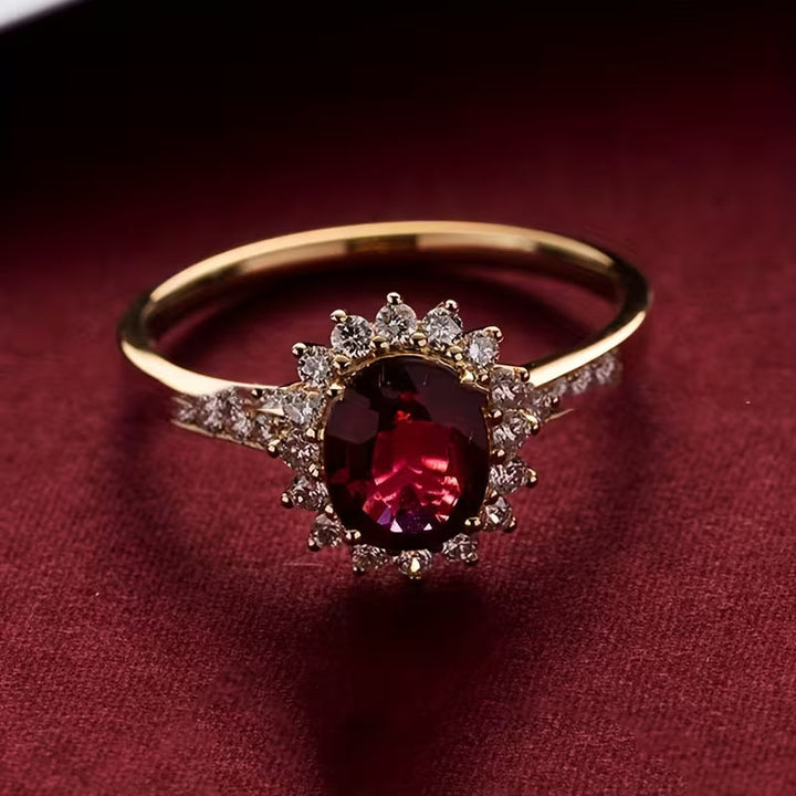 Anel Sofisticado de Ouro Vermelho