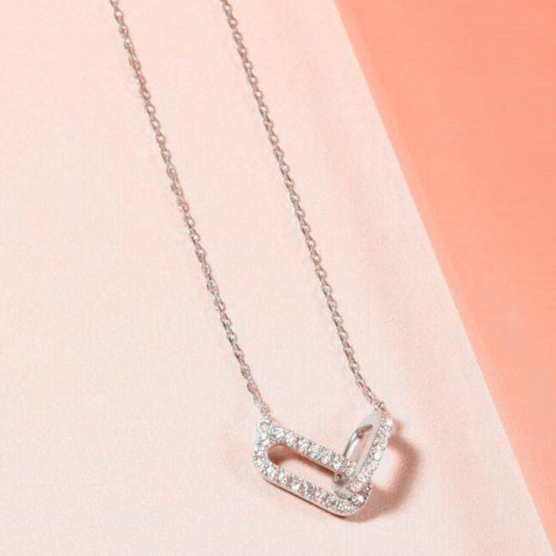 Colar Nó de Diamante