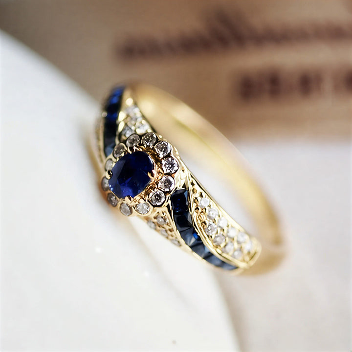 Anel de Safira Vintage
