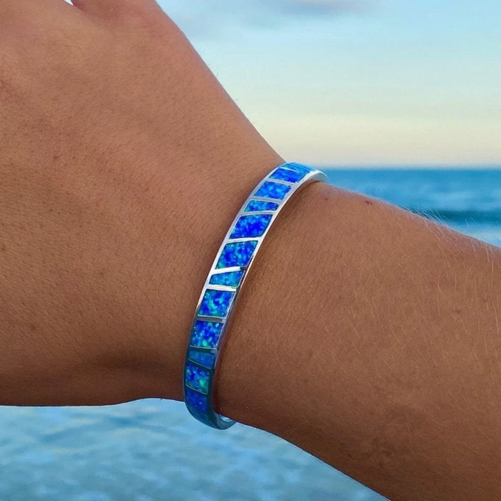 Pulseira de Opala Azul e Prata