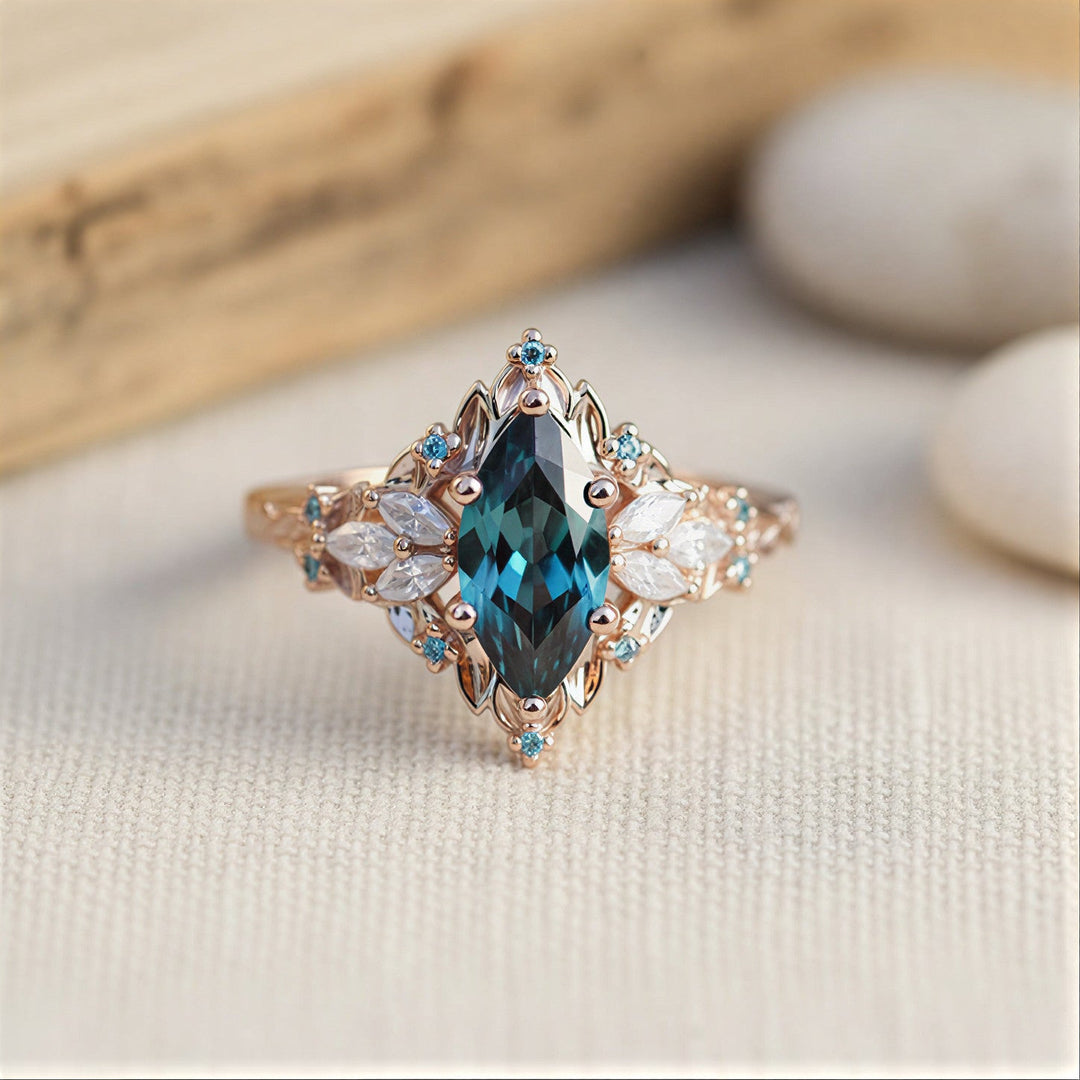 Anel Marquise Vintage em Verde Água