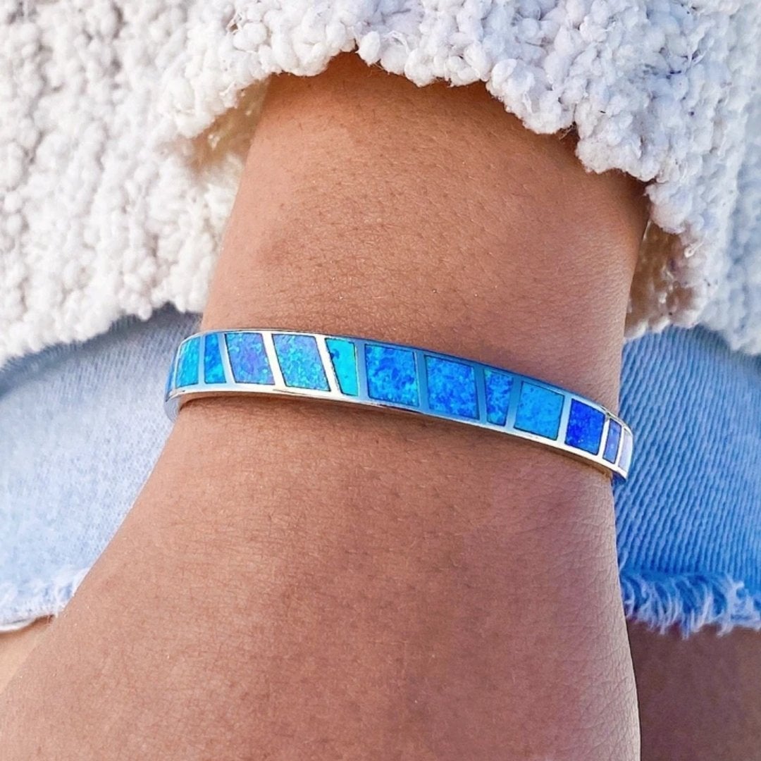 Pulseira de Opala Azul e Prata