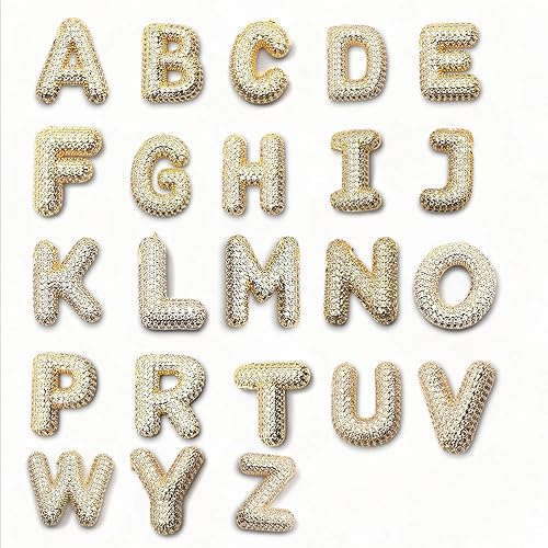 Colar com Letra em Ouro