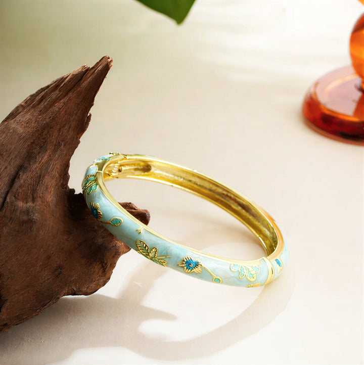 Pulseira Cloisonné Floral Vintage Elegante