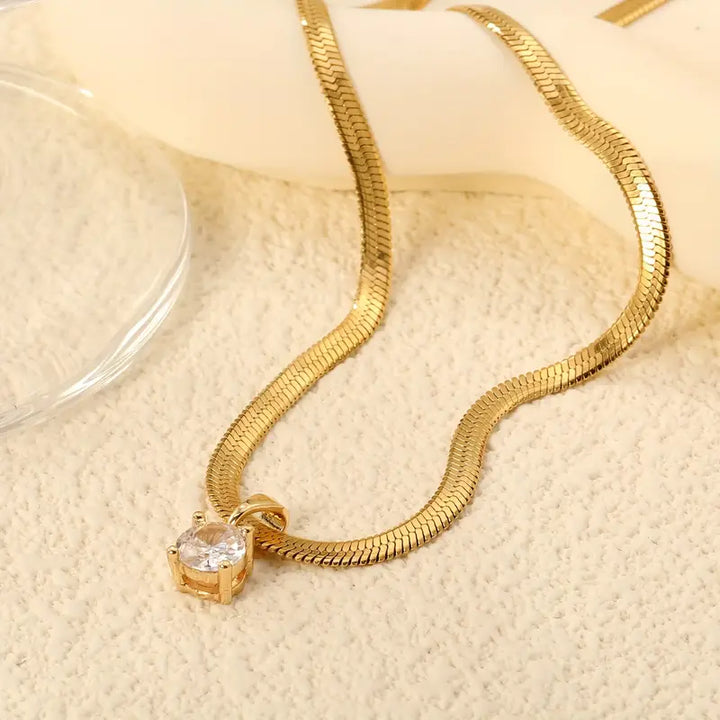 Colar de Strass Dourado Sereno