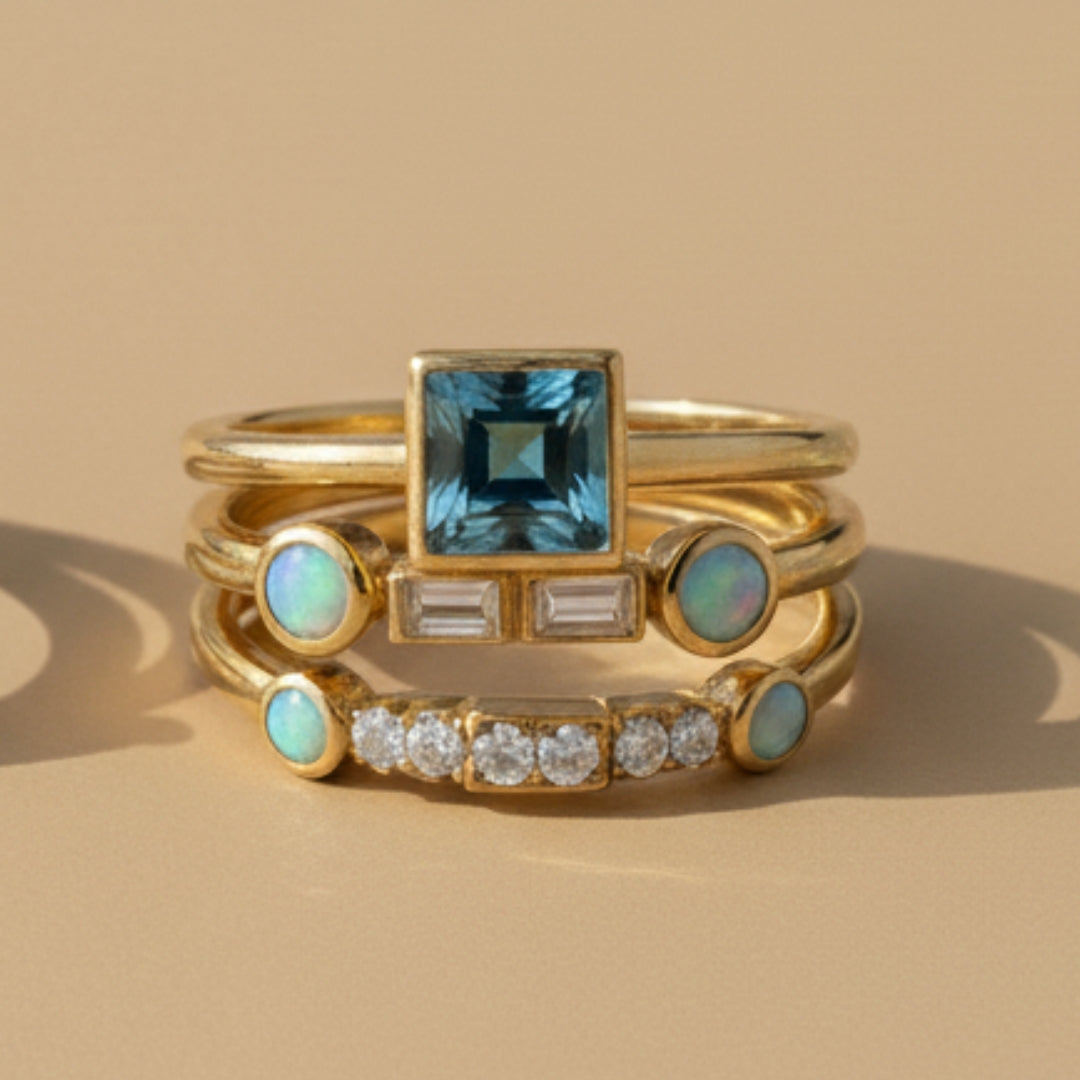 Conjunto de Anéis de Cristal Azul Vintage