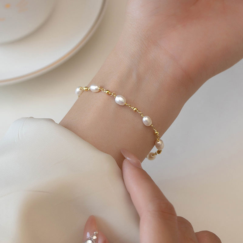Pulseira de Pérolas Barrocas