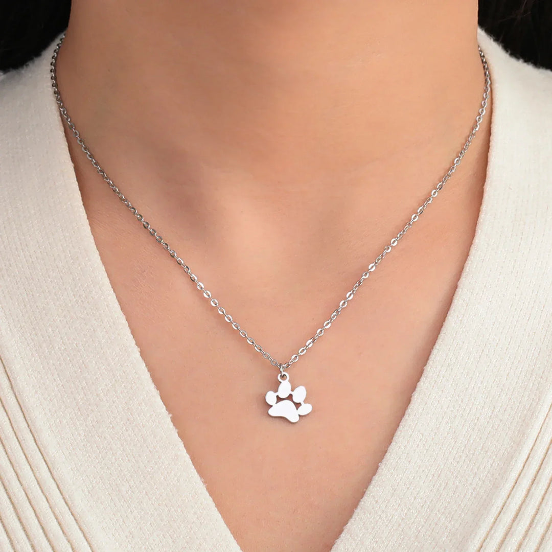 Colar Elegante de Aço Inoxidável em Forma de Patinha
