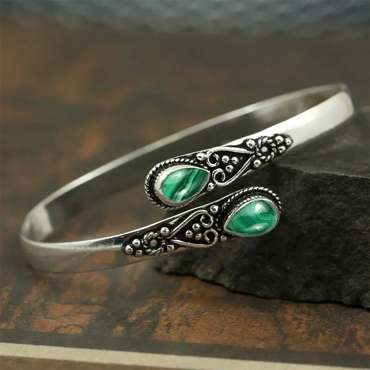 Pulseira Envolvente de Pedra Tribal