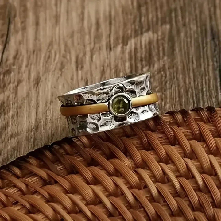 Anel de Banda com Peridoto