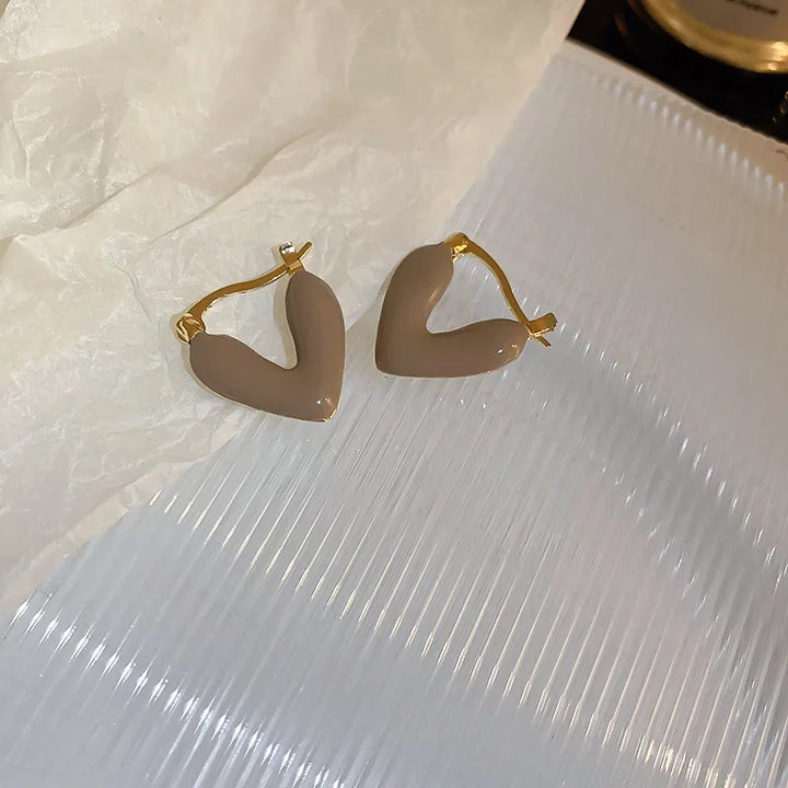 Brincos de Coração Elegantes
