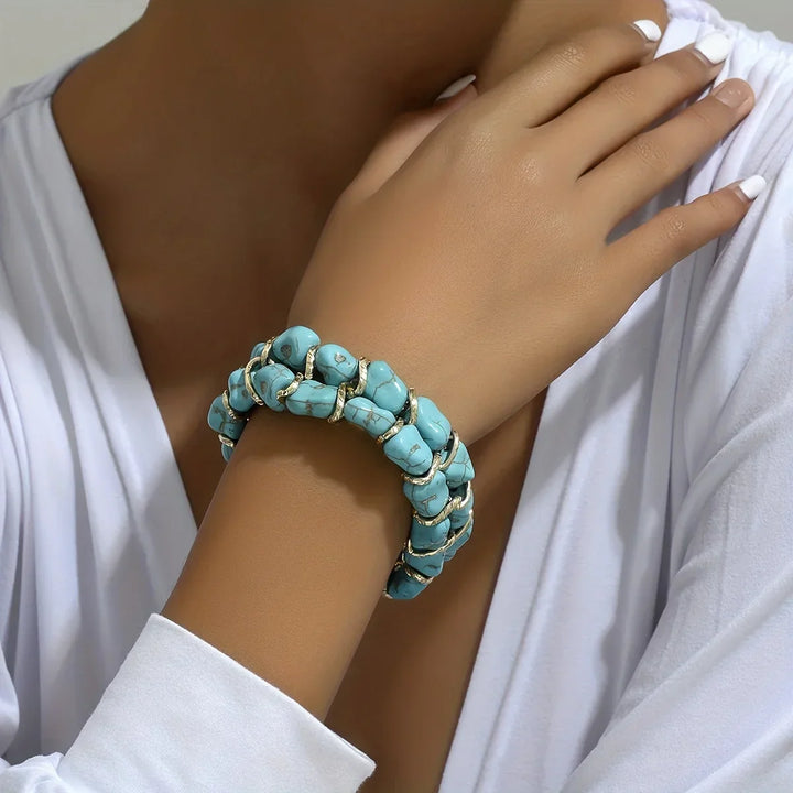 Elegant Turquoise Gold Bracelet