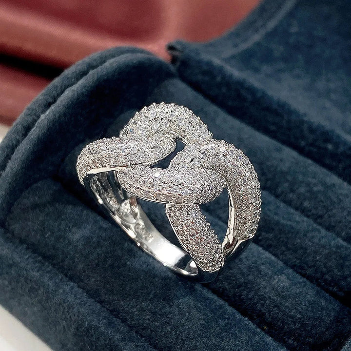 Anel de Prata Zirconia Infinito Elegante