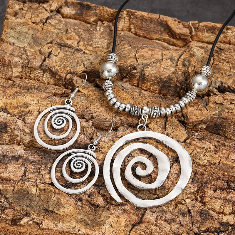 Conjunto de Joias Vintage em Espiral