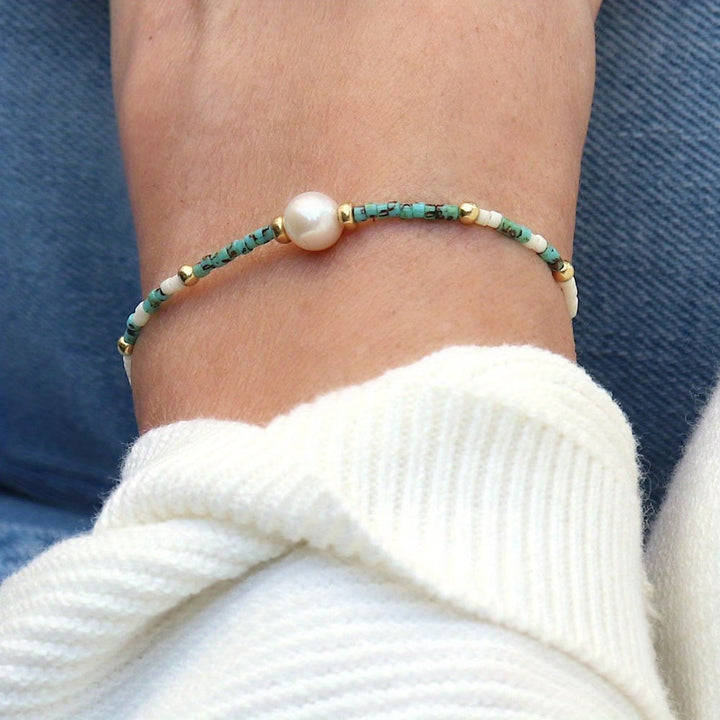 Bracelete Minimalista Turquesa e Pérola