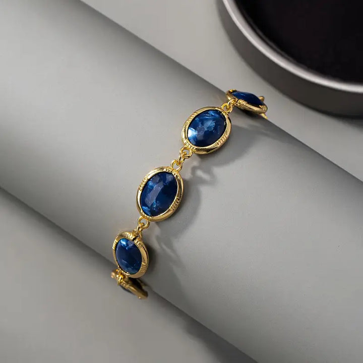 Pulseira de Ouro com Pedra Azul Encantadora