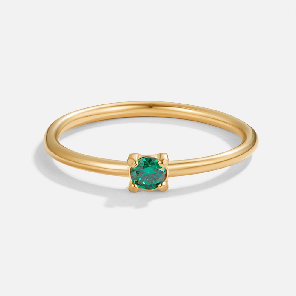 Anéis de Ouro com Pedra do Mês