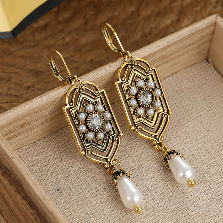 Brincos de Pérola Incrustados em Ouro Vintage