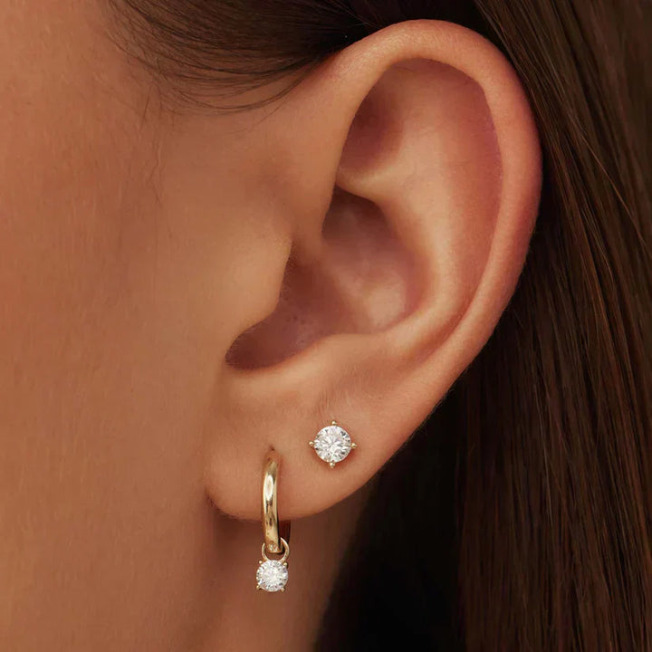 Conjunto de Brincos de Diamante Dourado Elegante
