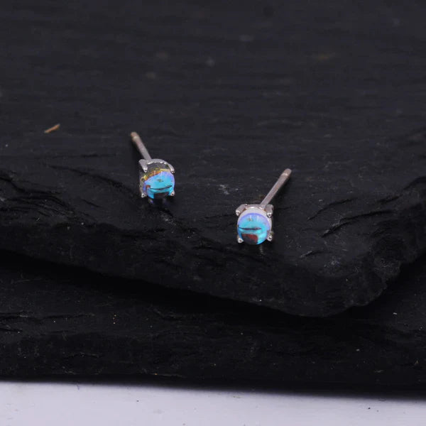 Brincos de Estudo Pequenos de Cristal de Sereia em Prata Esterlina