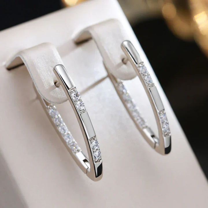 Brincos de Ouro com Zircônia Elegante