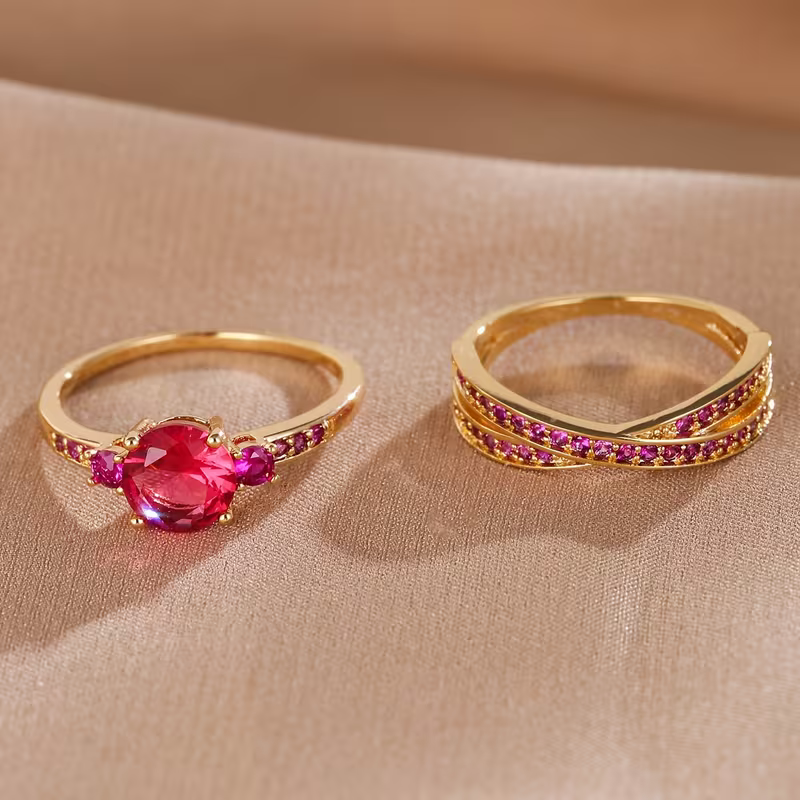 Conjunto de Anéis Duo de Gemas Douradas Elegantes