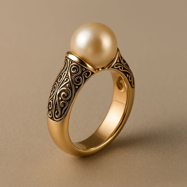 Anel Dourado Vintage com Pérola