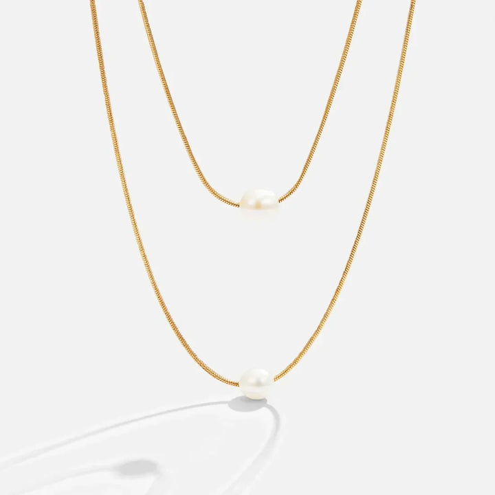 Colar de Pérolas em Camadas Sofisticado