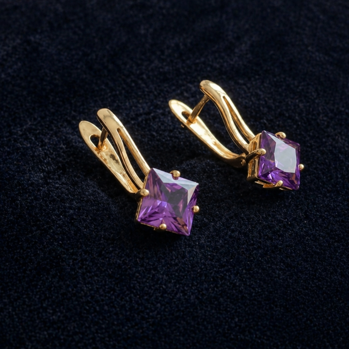 Brincos Elegantes de Coroa em Ouro Rosa