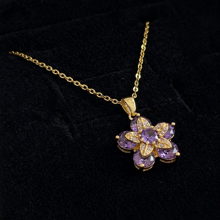 Colar Pendant Floral Dourado Elegante