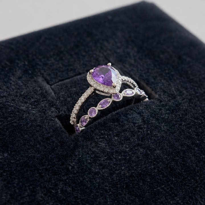 Conjunto Elegante de Ouro com Ametista em Forma de Gota