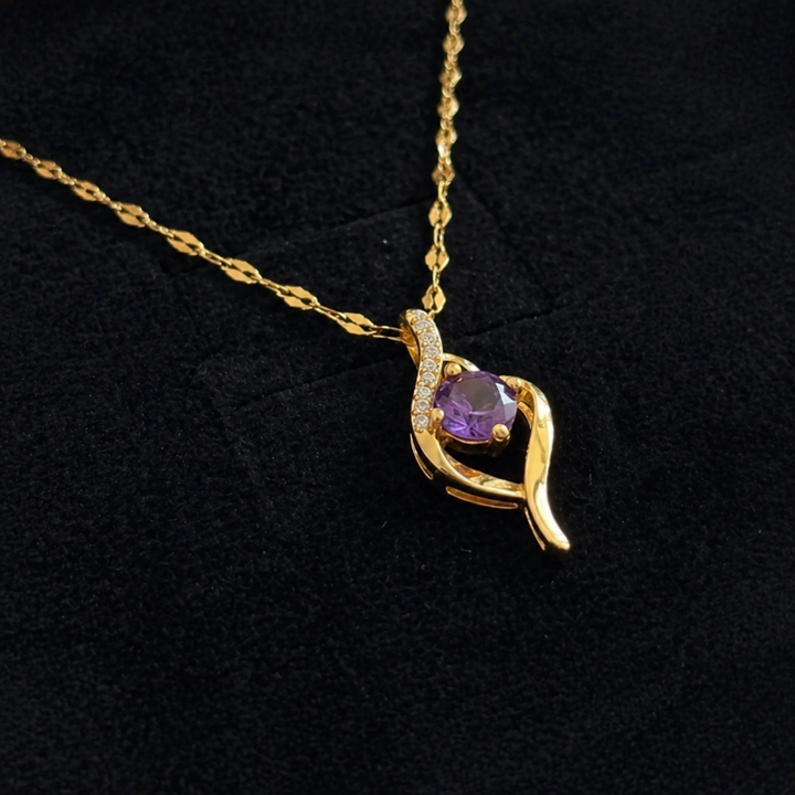 Colar de Ouro Elegante com Ametista