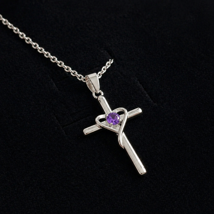 Colar de Cruz Elegante em Ouro Branco com Ametista