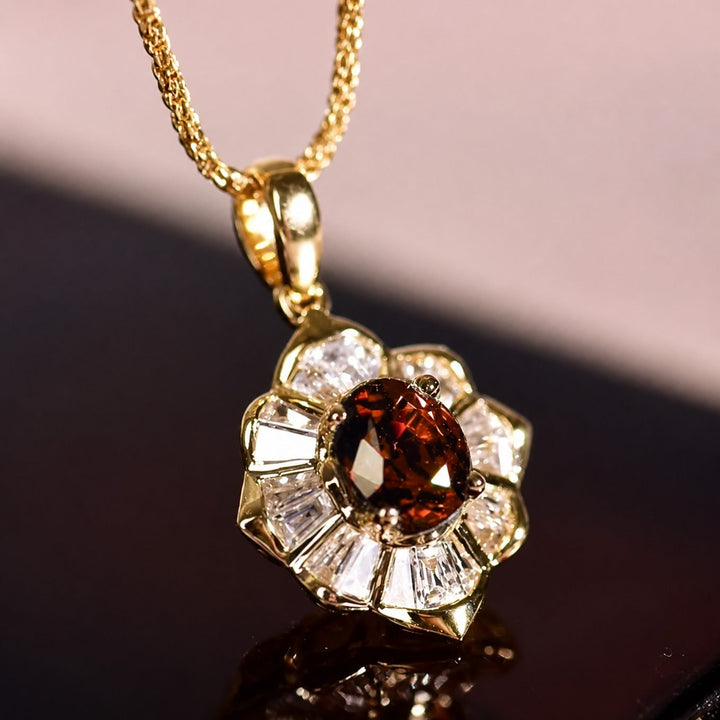 Colar Sophisticado de Ouro Carmesim