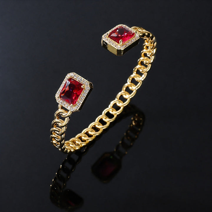 Pulseira de Cuff em Ouro Rubi Sofisticada