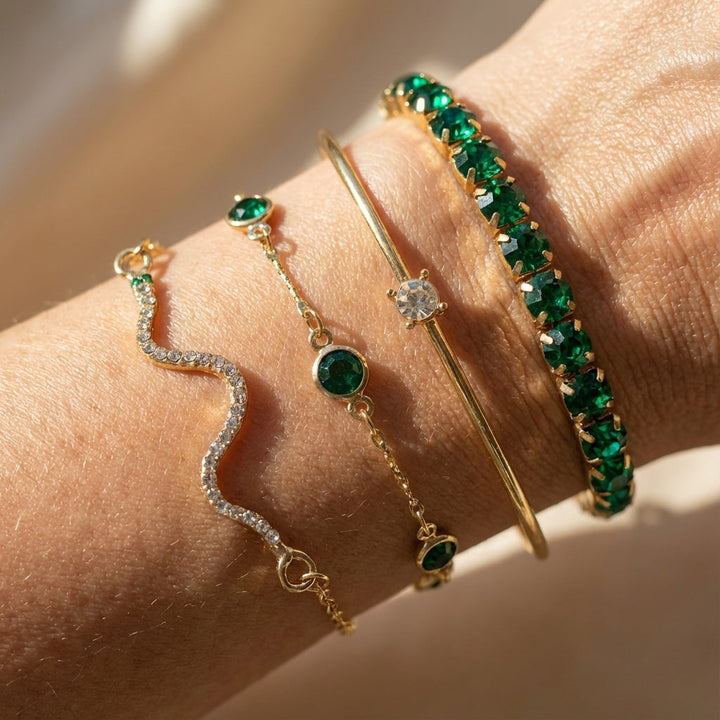 Conjunto de Pulseiras de Esmeralda Dourada