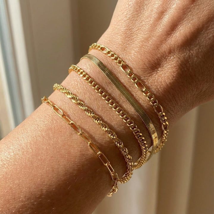 Conjunto de Pulseiras em Camadas Luxuosas