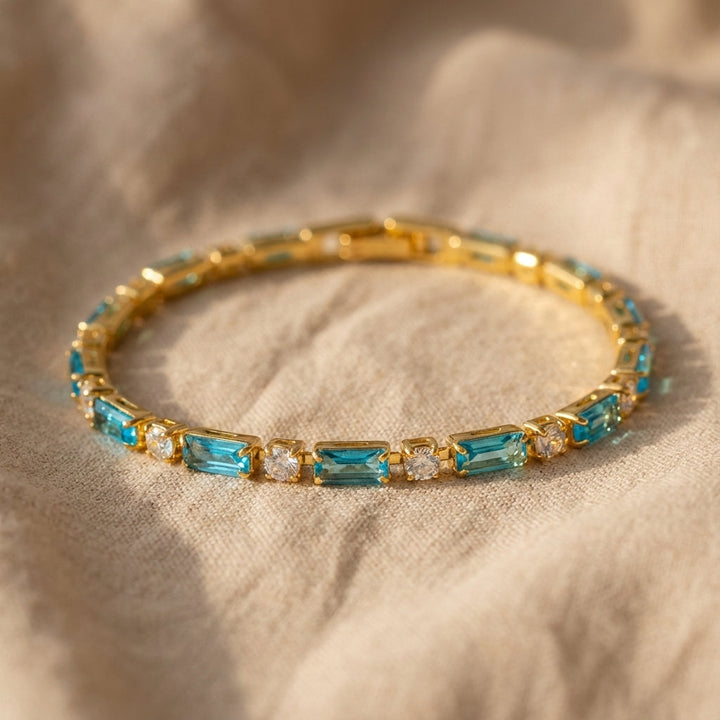 Pulseira Dourada Turquesa Elegante