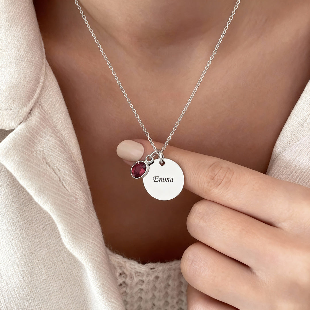 Colar de Nome Personalizado em Rubi